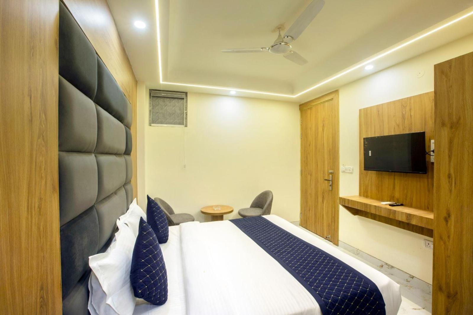 Hotel Luxe Manor Near Delhi Airport New Delhi Buitenkant foto