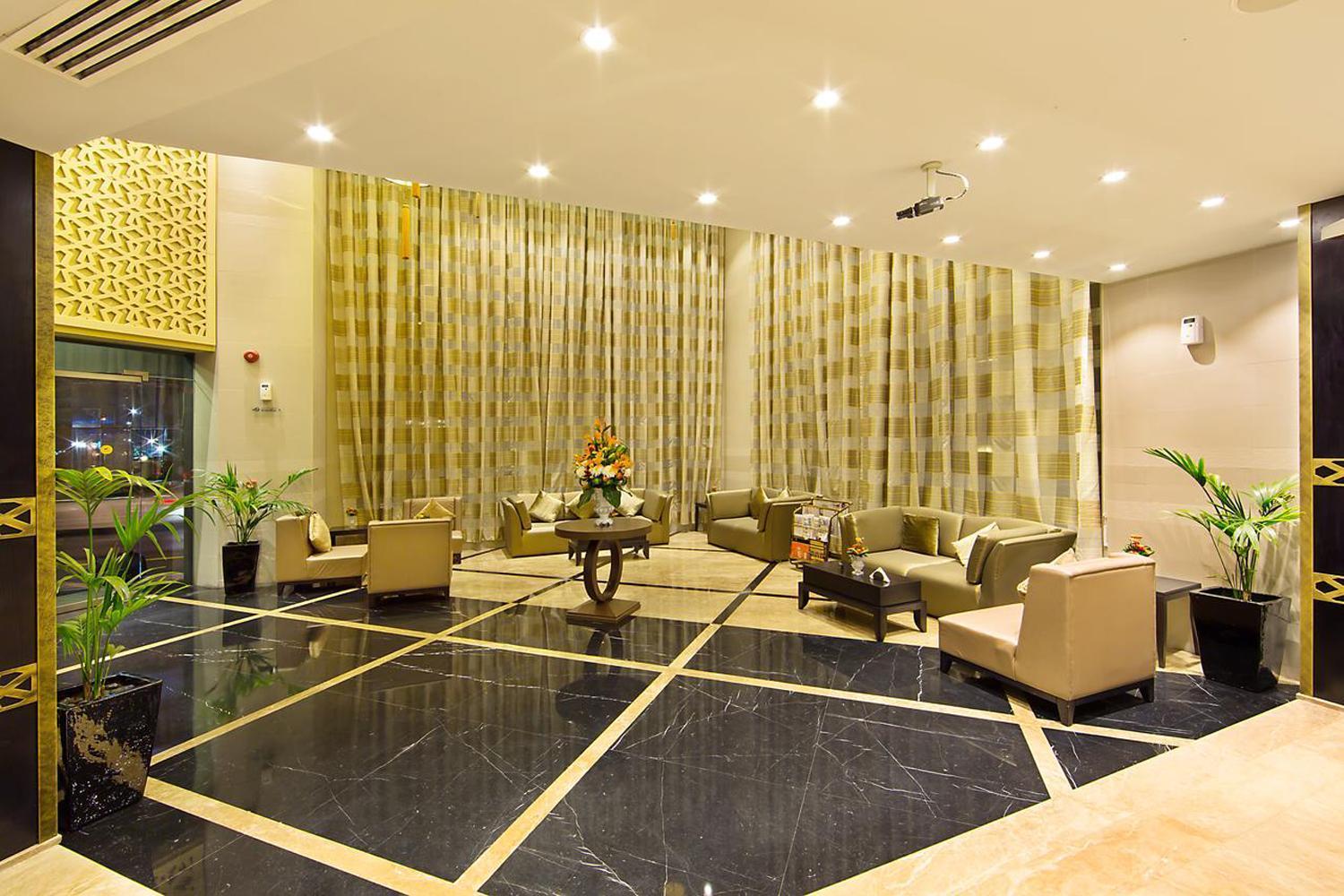 Hotel Luxe Manor Near Delhi Airport New Delhi Buitenkant foto